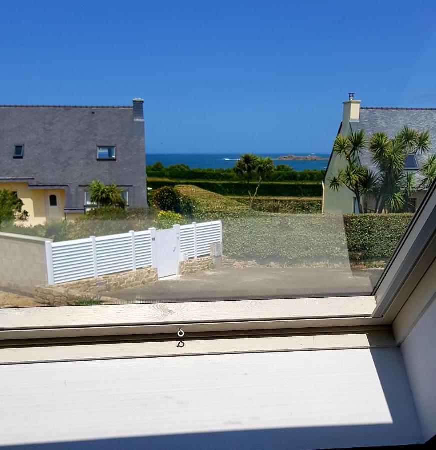 Holiday home Maison De Bord De Mogueriec Finistere La Leonie Sibiril